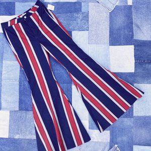 NWT Just Float On Flare Leg Jeans July Combo 31